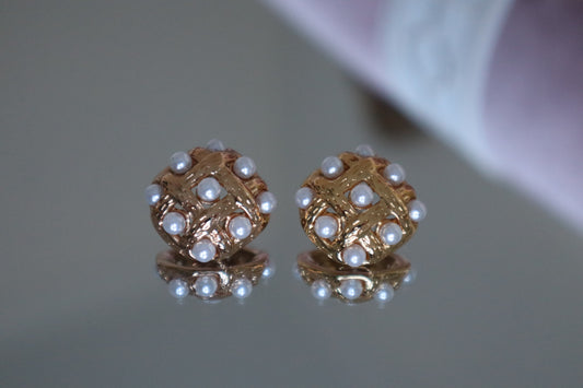 Gold Woven Pearl Earrings