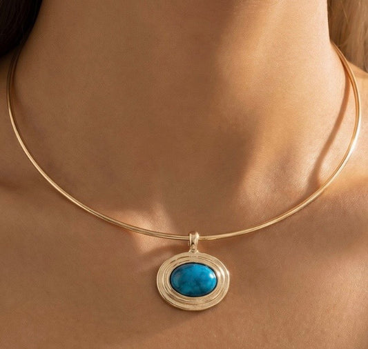 Oval Stone Pendant Necklace